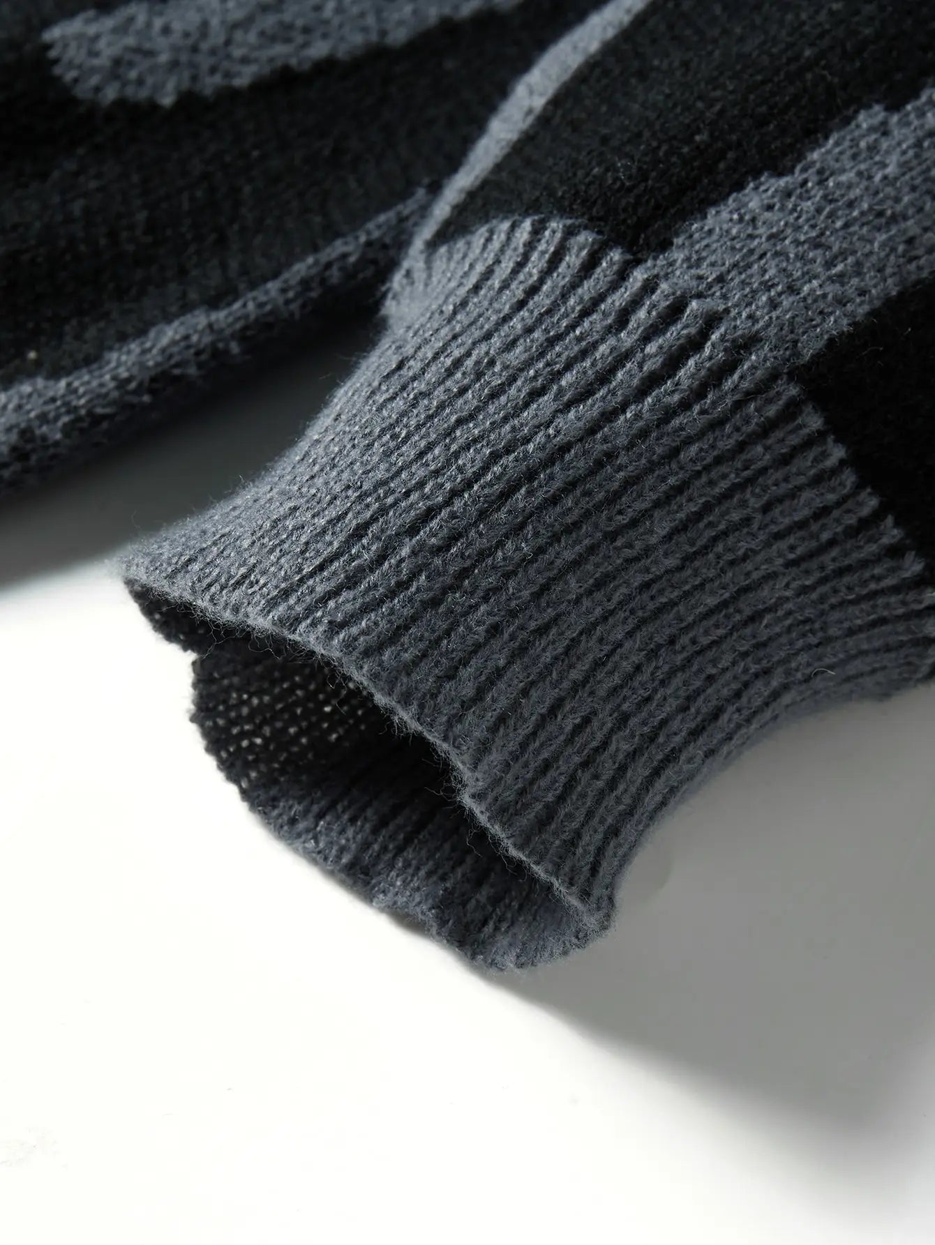 Sweater - "Mindness"