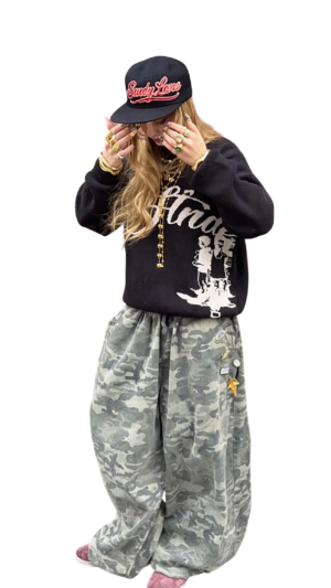 Sweater - "Stradivarius"